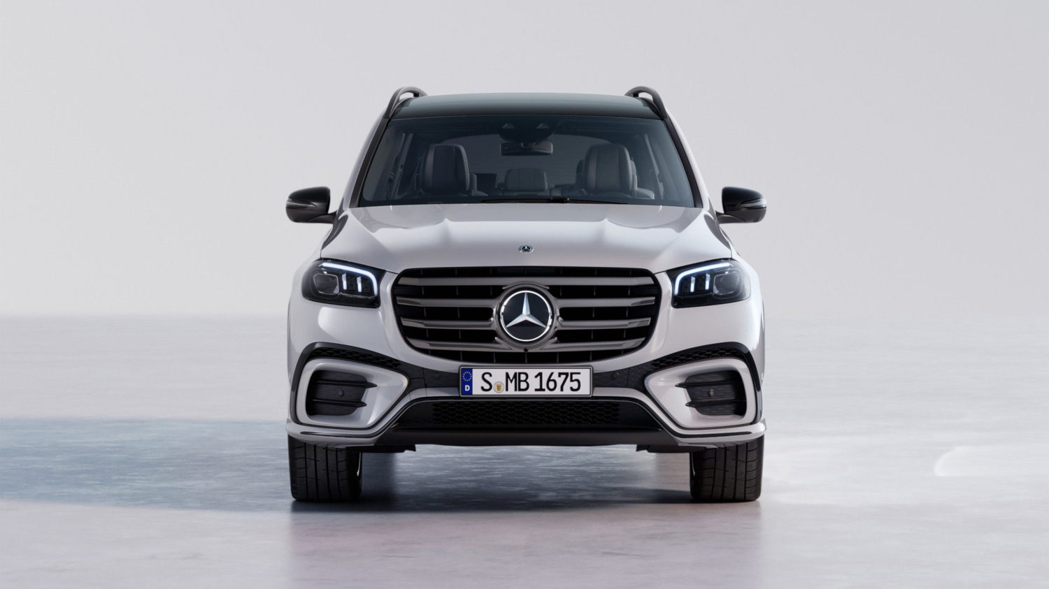 MercedesBenz GLSClass GLS580 2025 SUV Drive